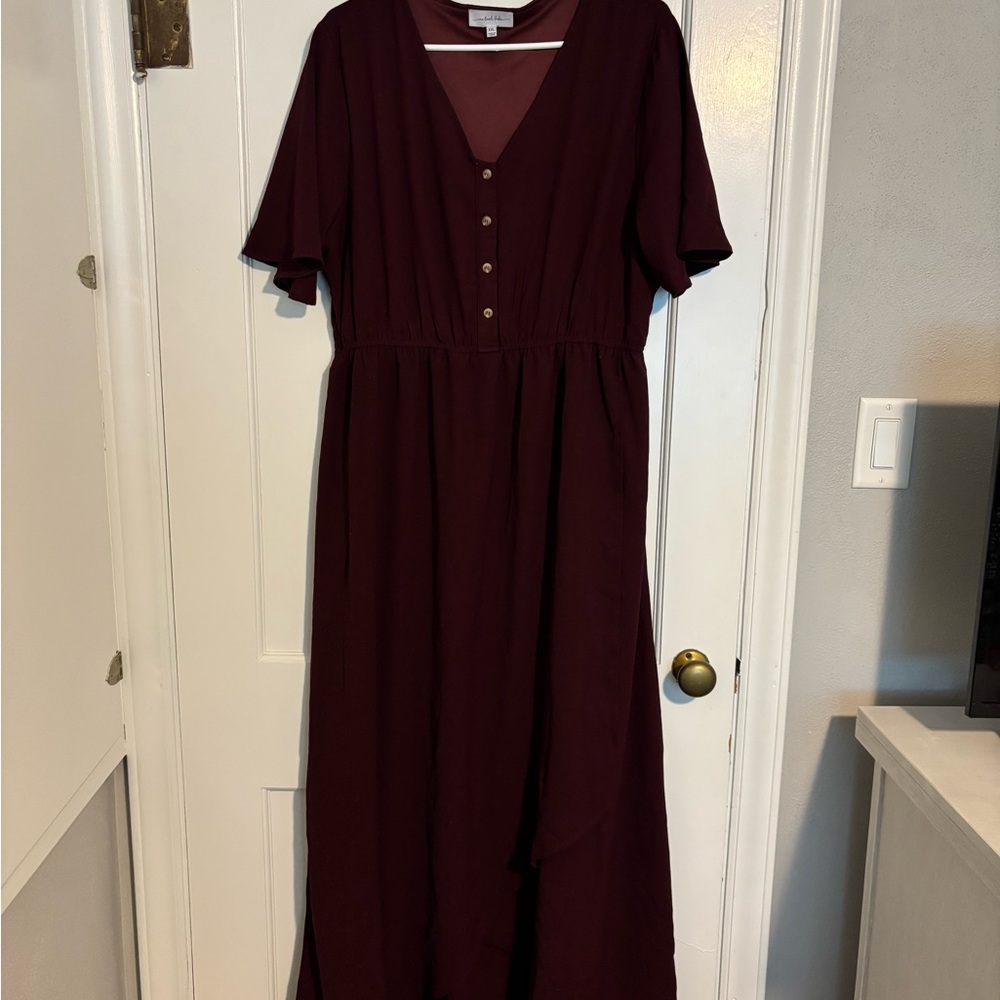 Elegant Burgundy V-Neck Dress